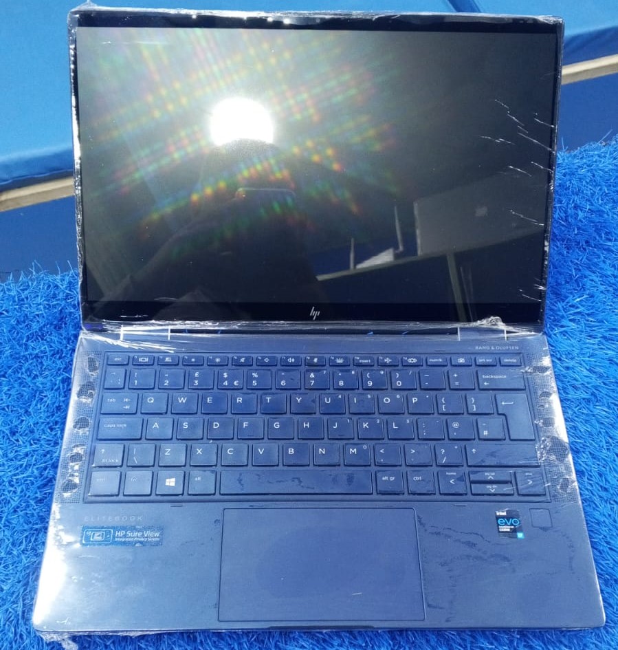 HP EliteBook Dragonfly